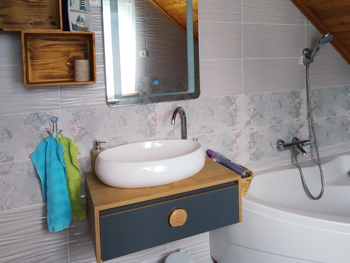 Kuca Za Odmor Delak Holiday home